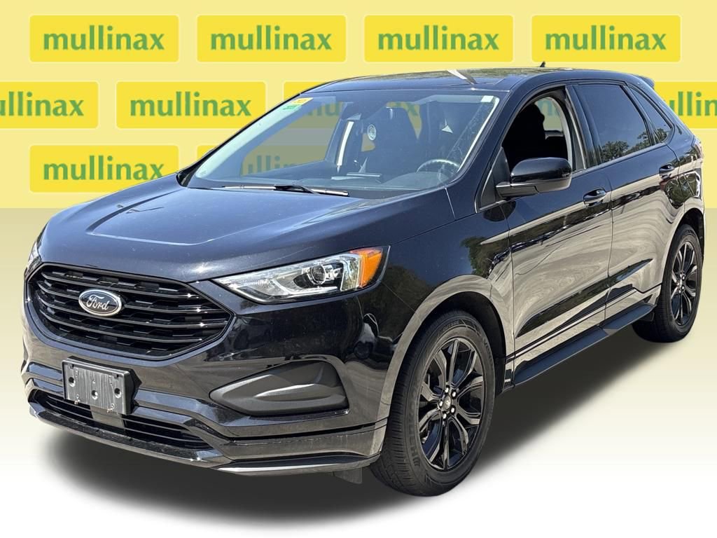 Used 2024 Ford Edge SE w/ Black Appearance Package image 12