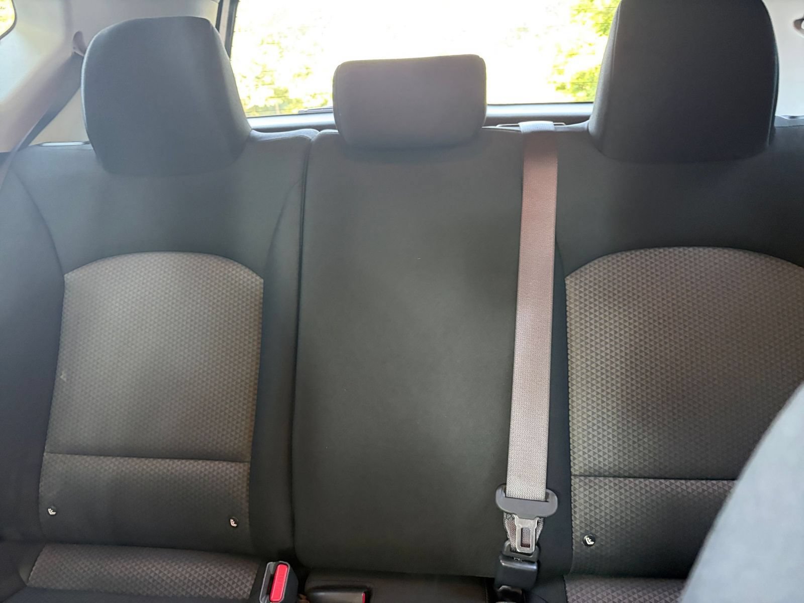 Used 2025 Kia Soul LX w/ LX Technology Package FWD image 36