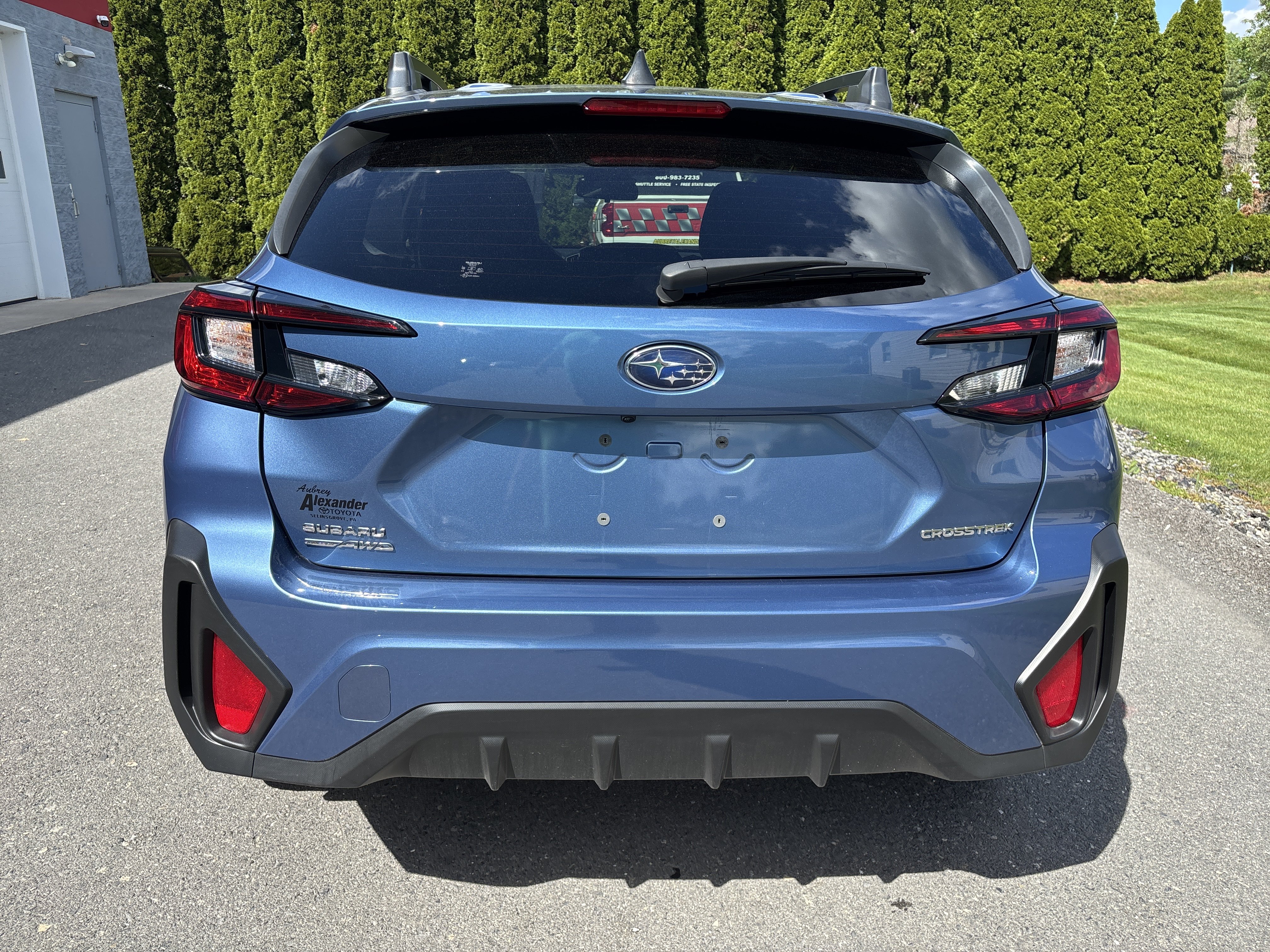 Used 2024 Subaru Crosstrek 2.0i Premium AWD/4WD video 4