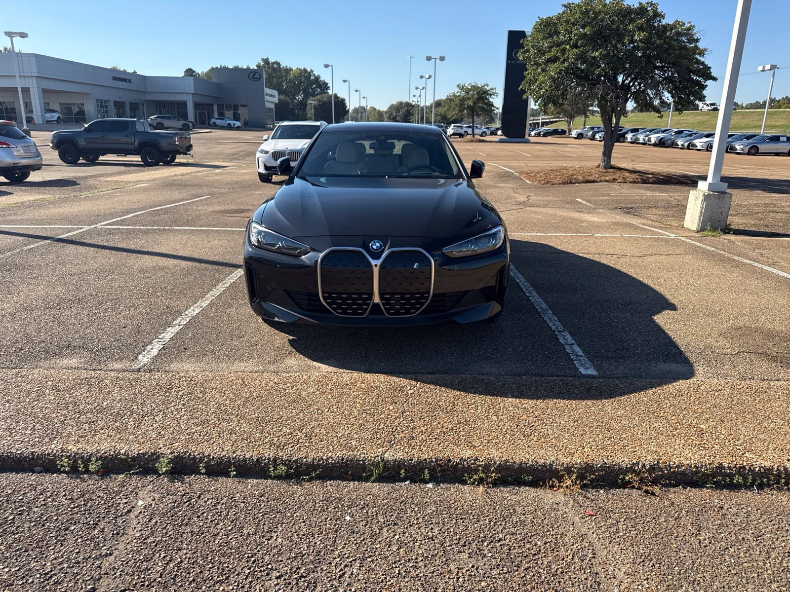 Certified 2024 BMW i4 eDrive40 w/ Premium Package RWD image 2