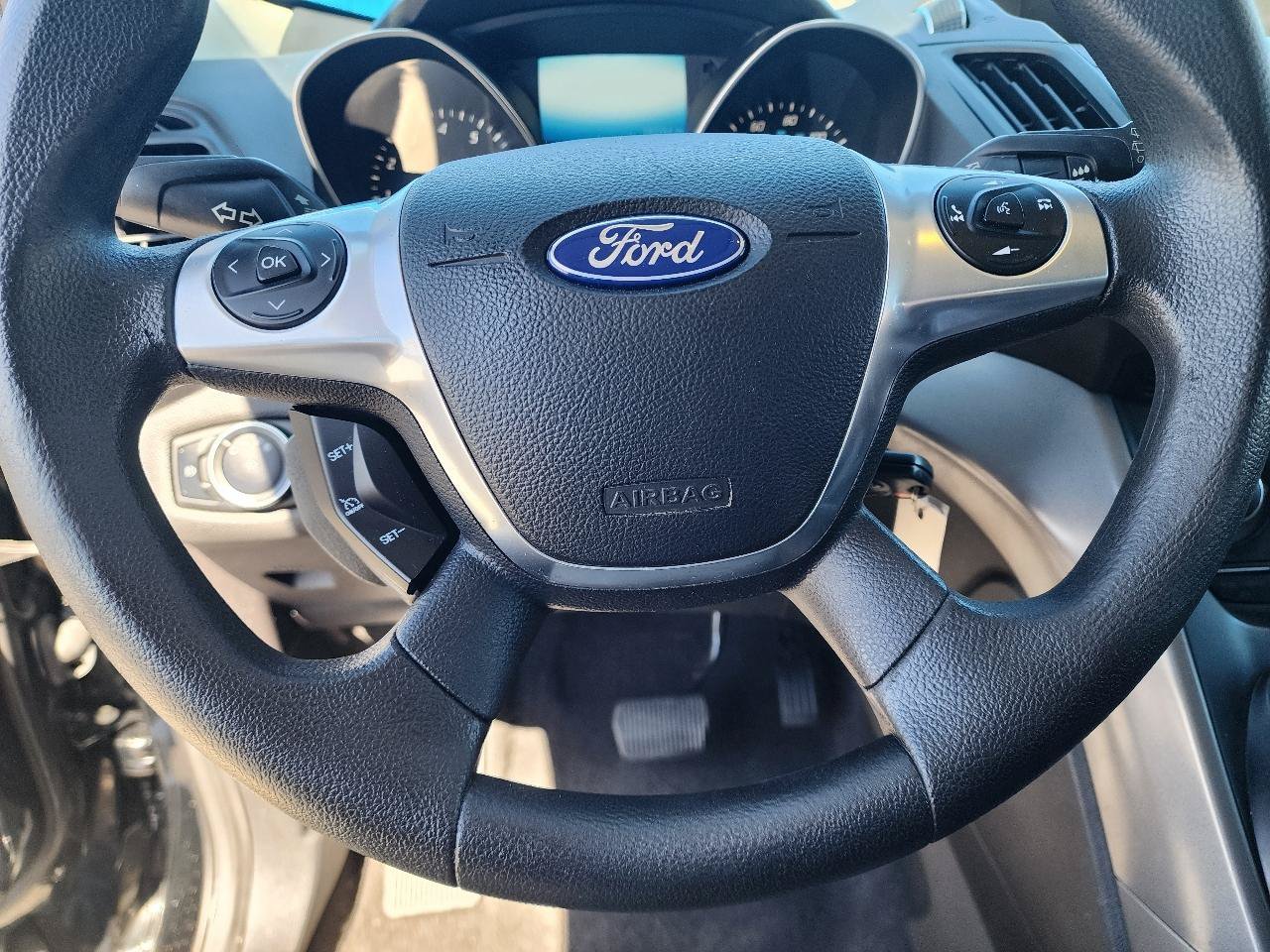 Used 2016 Ford Escape SE AWD/4WD image 19