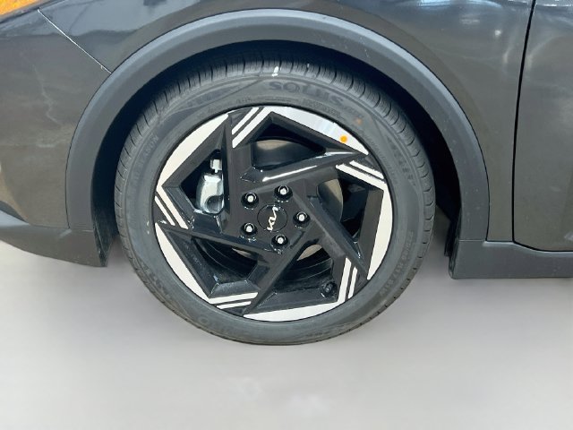 New 2026 Kia K4 EX FWD image 30