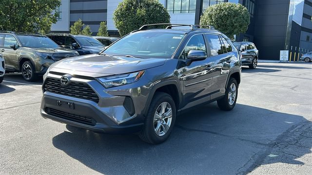 Used 2024 Toyota RAV4 XLE w/ Convenience Package AWD/4WD image 3