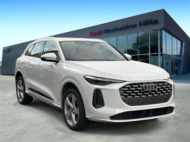 Certified 2025 Audi Q5 Premium Plus w/ Premium Plus image 7