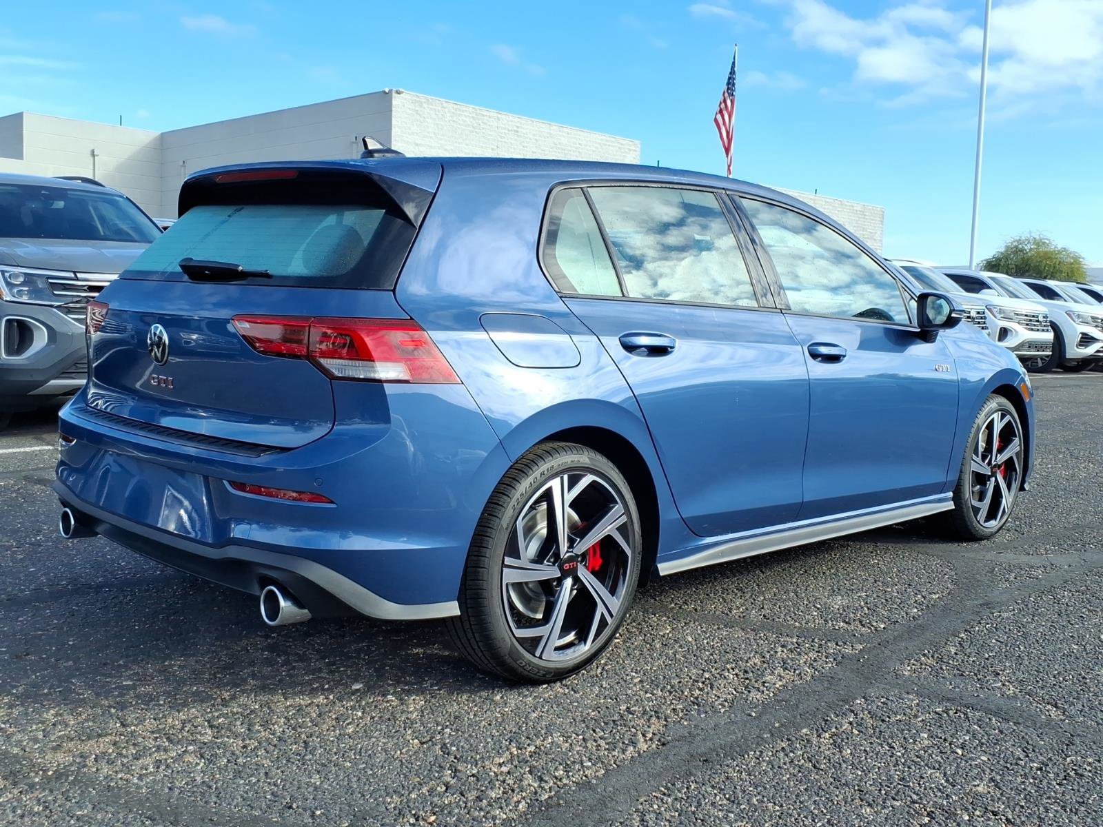 New 2026 Volkswagen GTI SE image 6