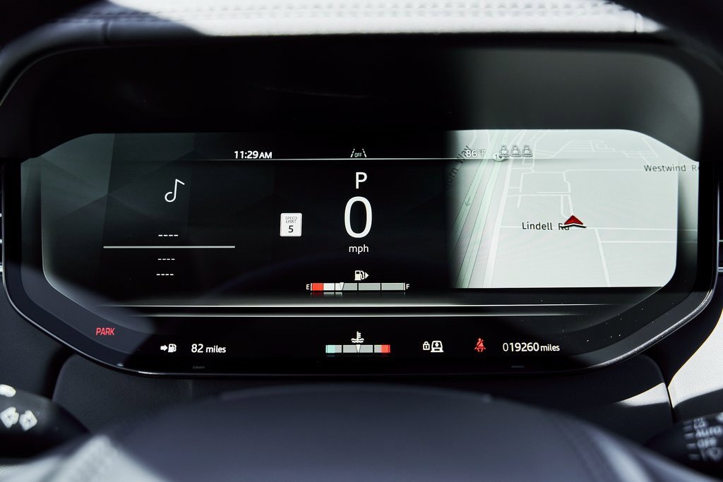 Used 2024 Land Rover Range Rover SE image 54