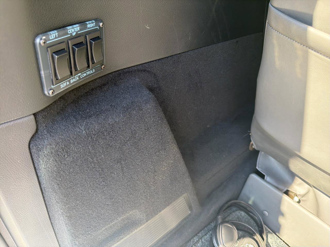 Used 2019 Mercedes-Benz Metris Passenger image 31