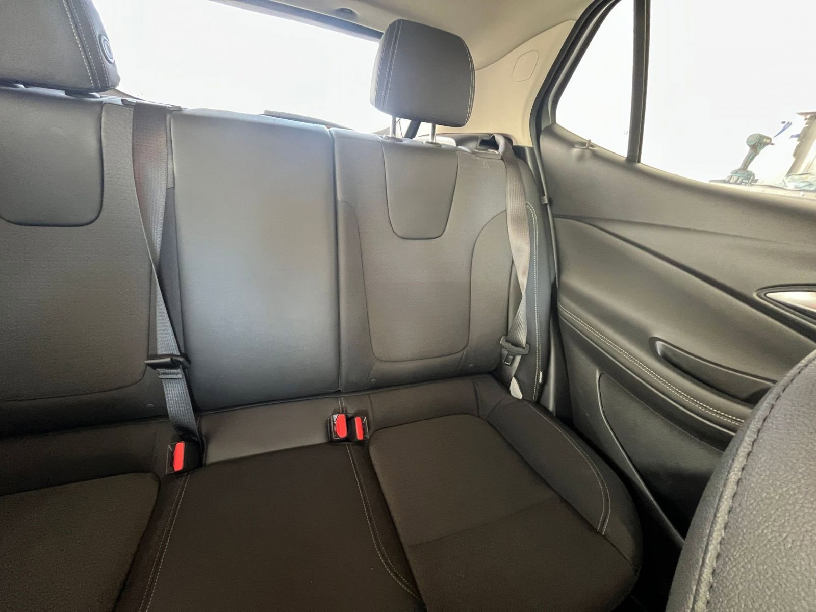 Used 2025 Buick Encore GX Preferred FWD image 46