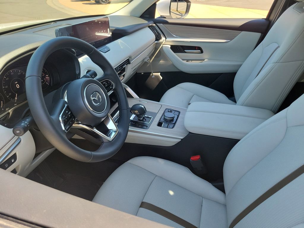 New 2026 MAZDA CX-90 Plug-In Hybrid w/ Premium Plus image 3
