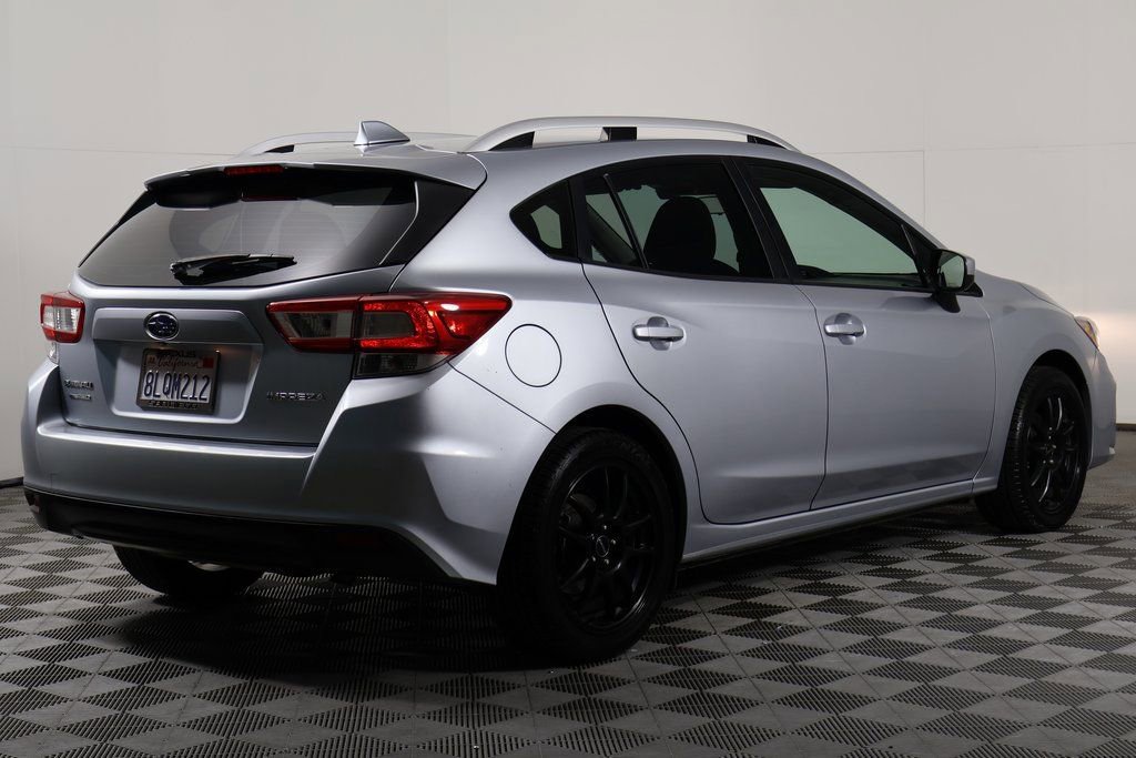 Used 2018 Subaru Impreza 2.0i Premium w/ Eyesight & BSD & Rcta image 4