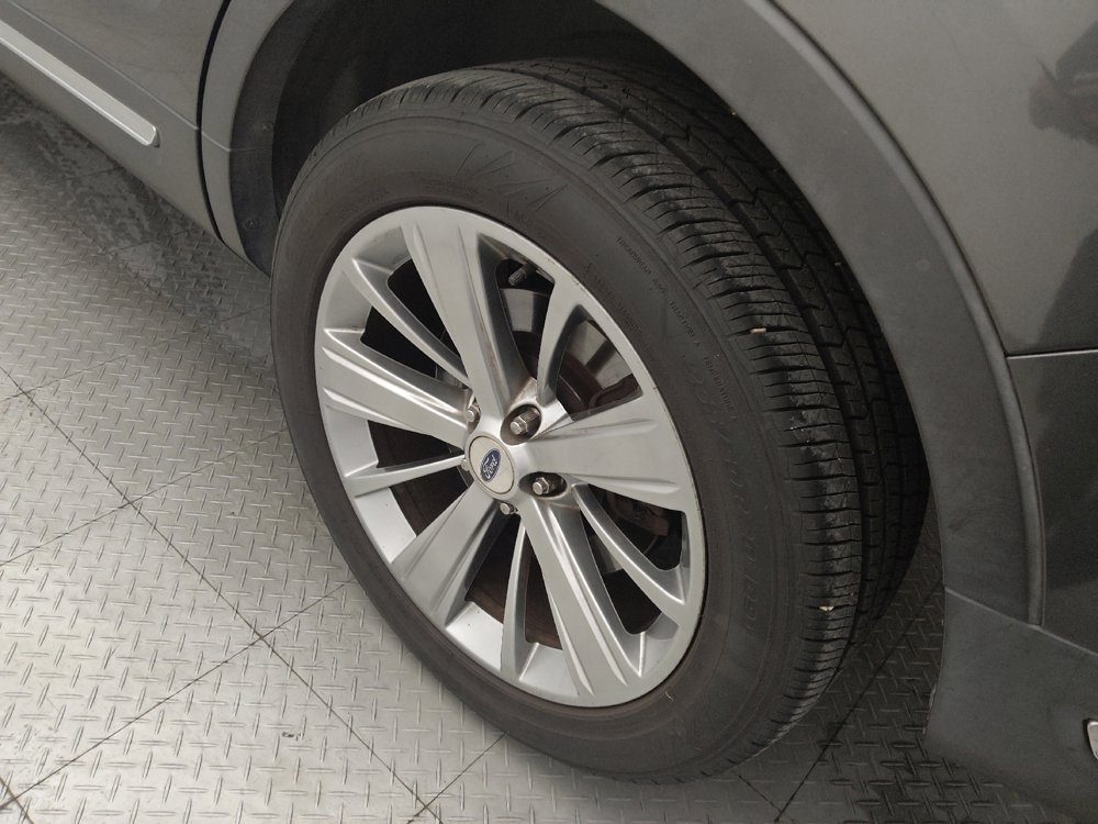 Used 2018 Ford Explorer Limited FWD image 31