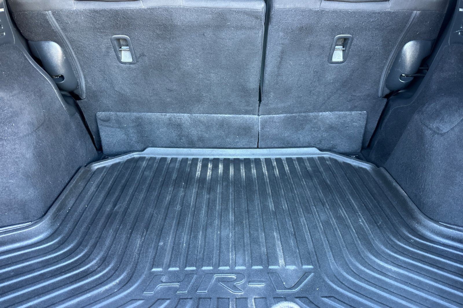 Used 2016 Honda HR-V EX image 32