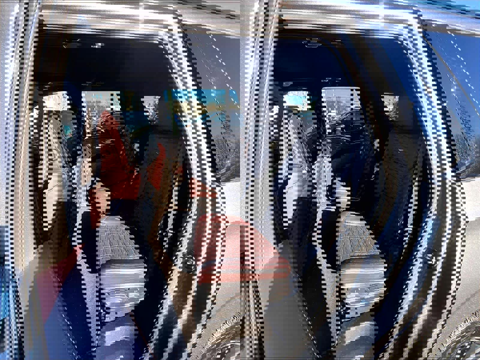 Used 2021 Cadillac Escalade Sport Platinum w/ Heavy-Duty Trailer Package image 15