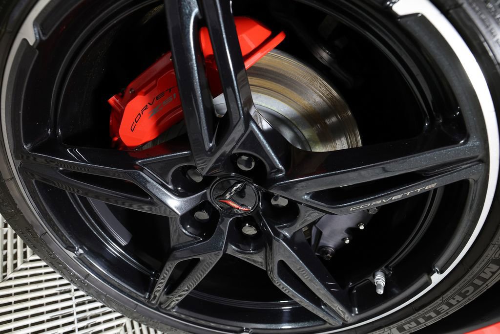 Used 2020 Chevrolet Corvette Stingray Premium Cpe w/ 3LT Preferred Equipment Group RWD image 45
