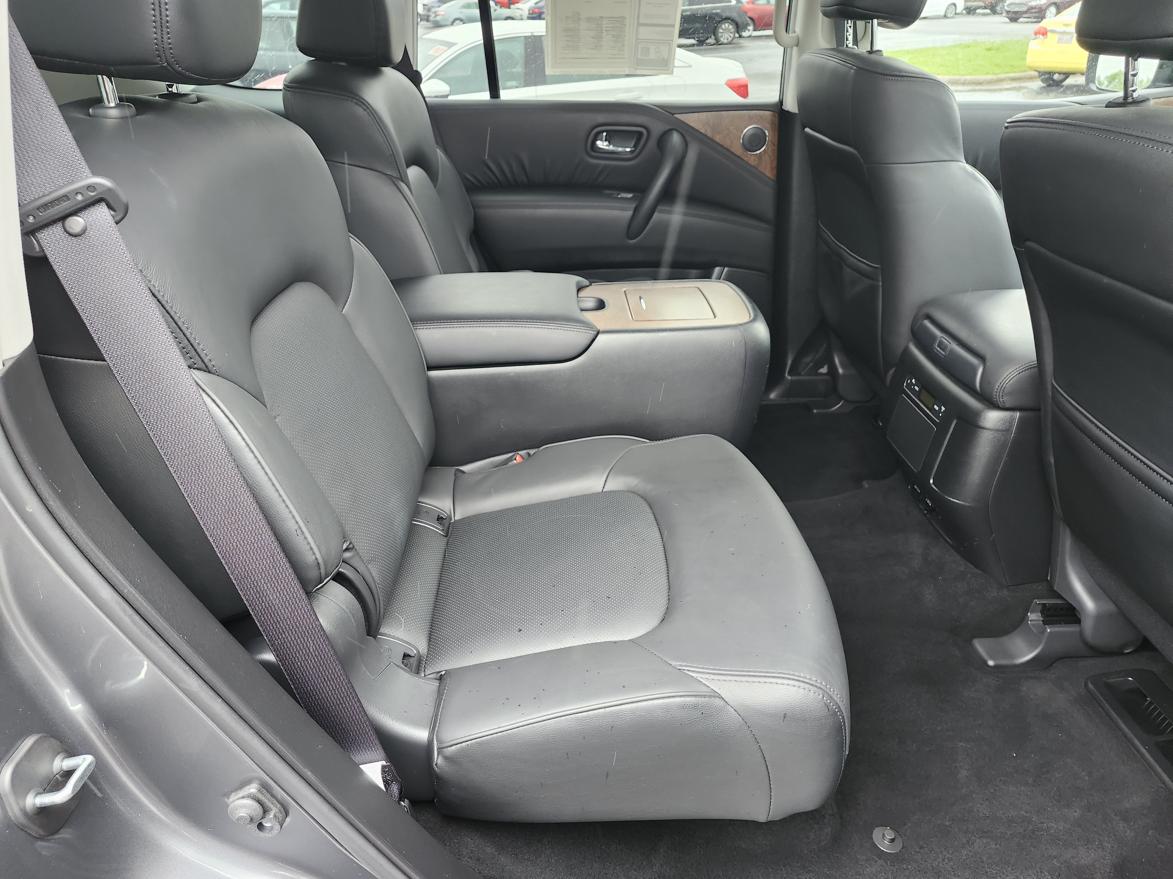 Used 2023 Nissan Armada SL w/ Captain's Chairs Package AWD/4WD image 22