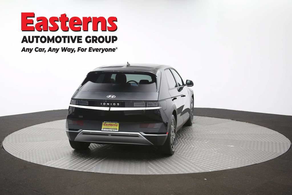 Used 2024 Hyundai Ioniq 5 SEL RWD image 35