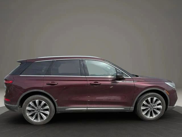 Used 2021 Lincoln Corsair Reserve AWD/4WD image 6