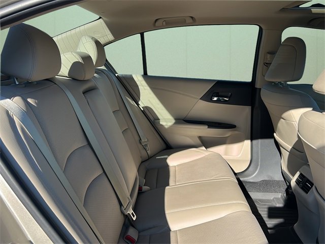 Used 2015 Honda Accord EX-L image 54