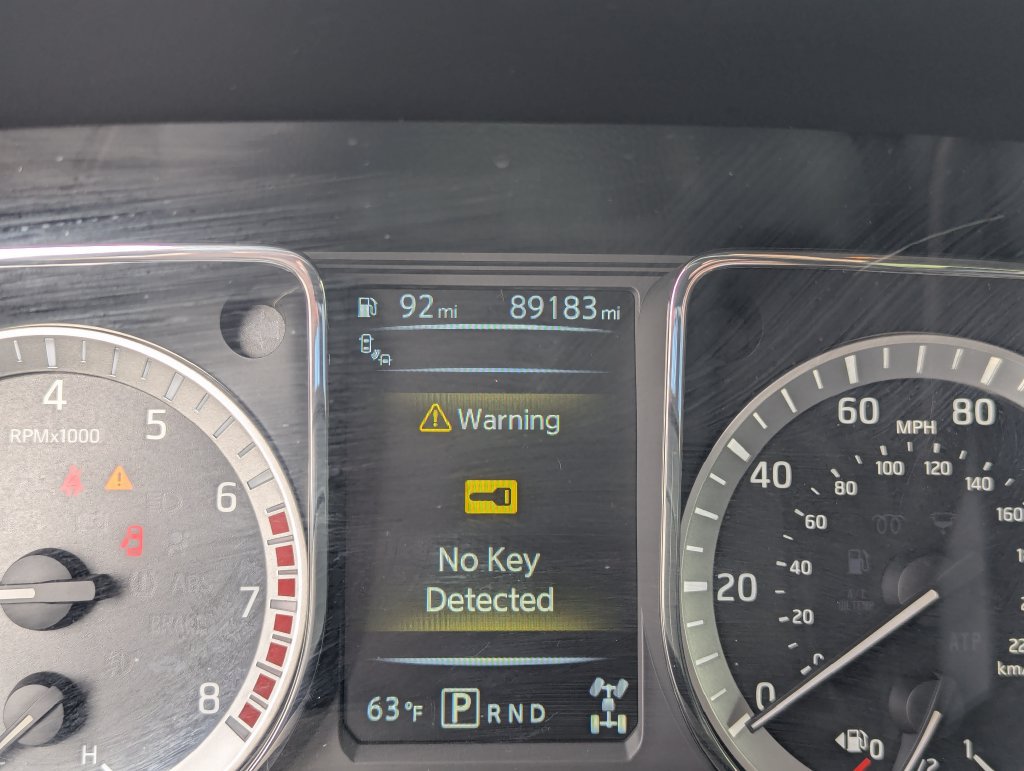 Used 2017 Nissan Titan PRO-4X AWD/4WD image 28