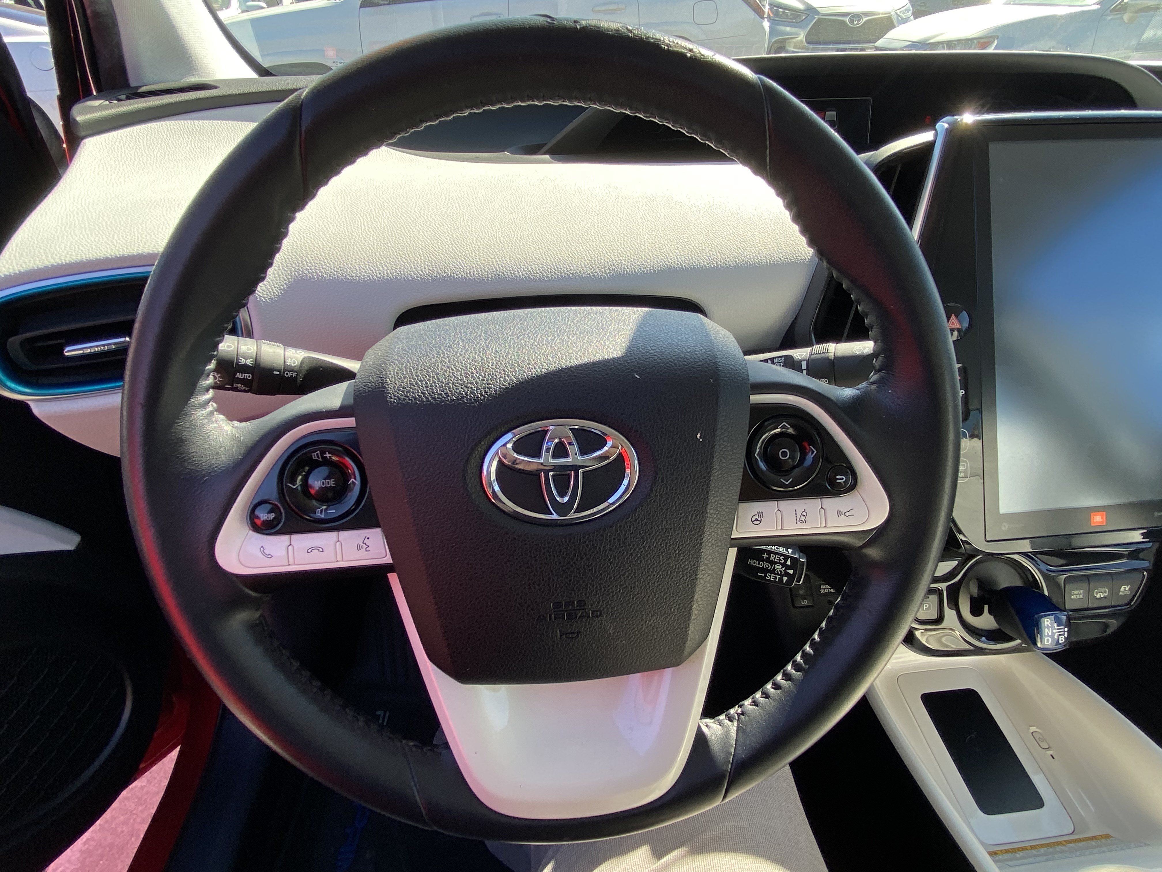 Used 2017 Toyota Prius Prime Advanced FWD image 21