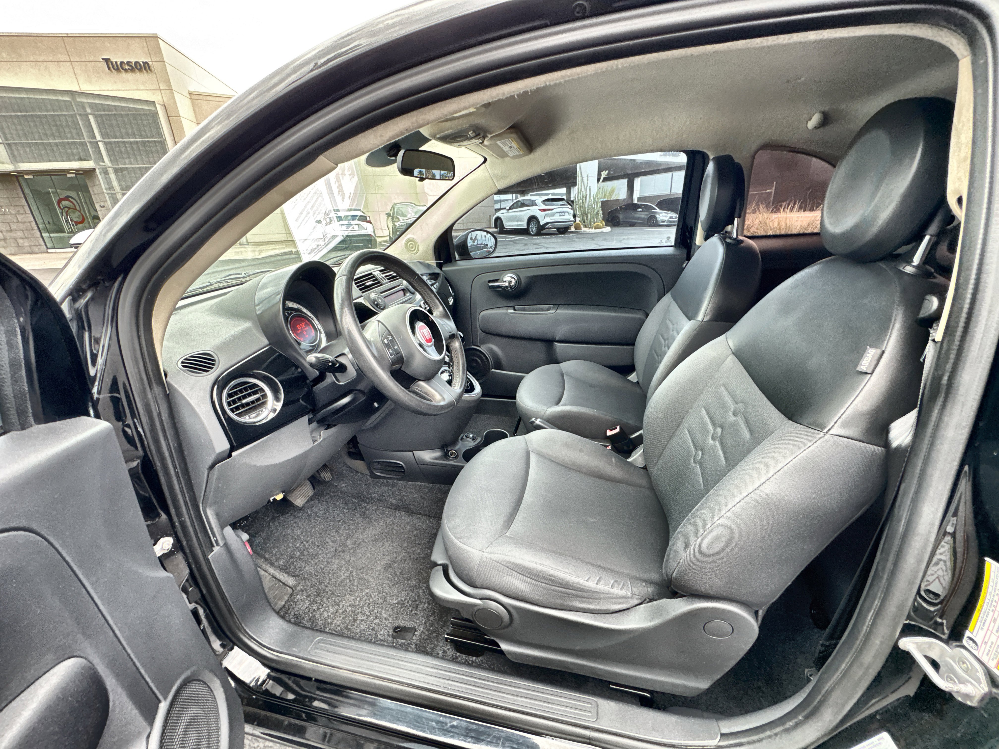 Used 2015 FIAT 500 Pop FWD image 10