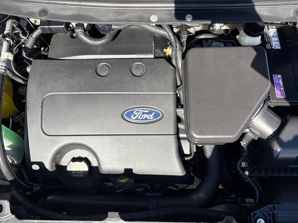 Used 2011 Ford Edge Limited image 28