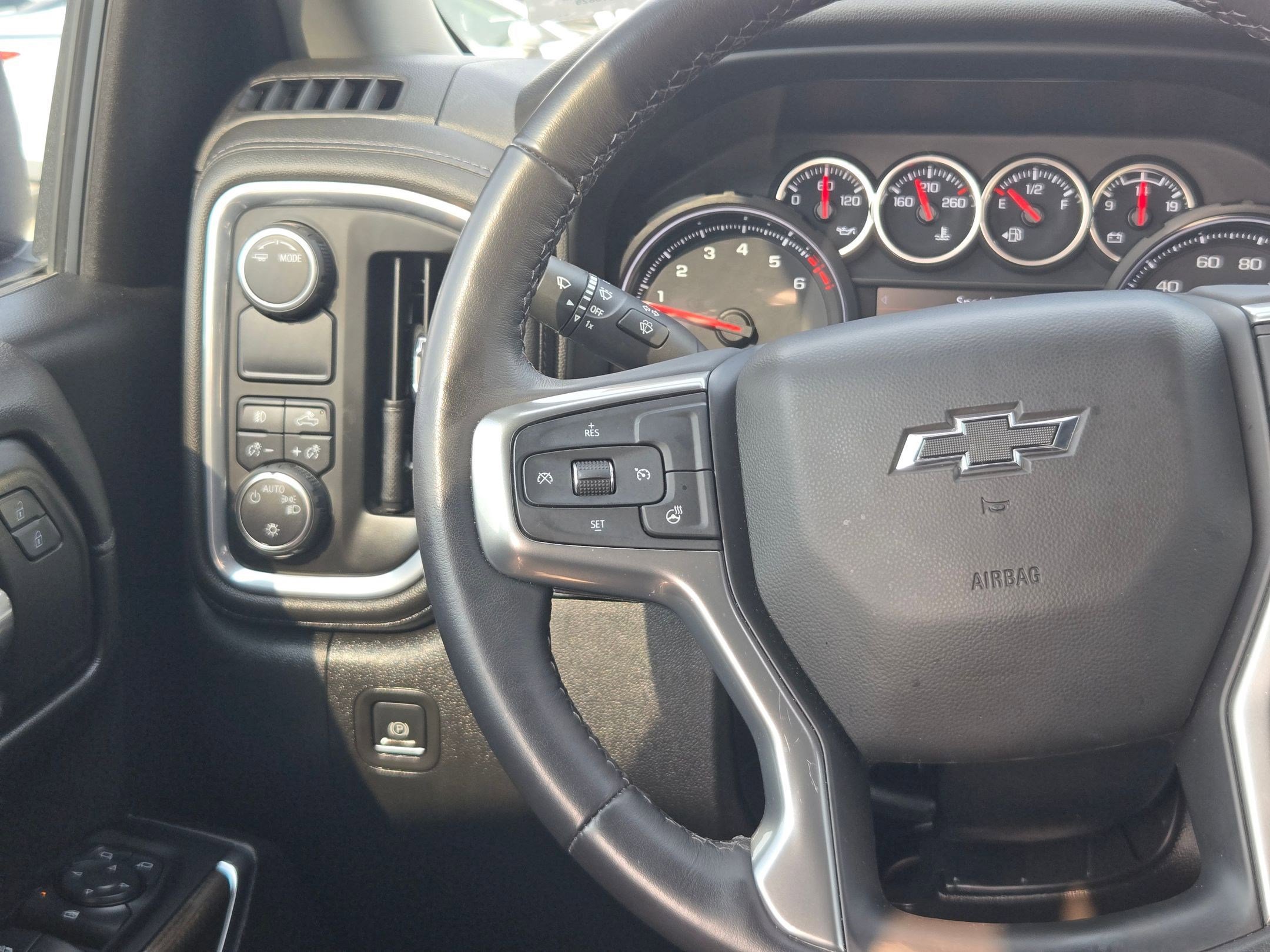 Used 2022 Chevrolet Silverado 1500 RST RWD image 18