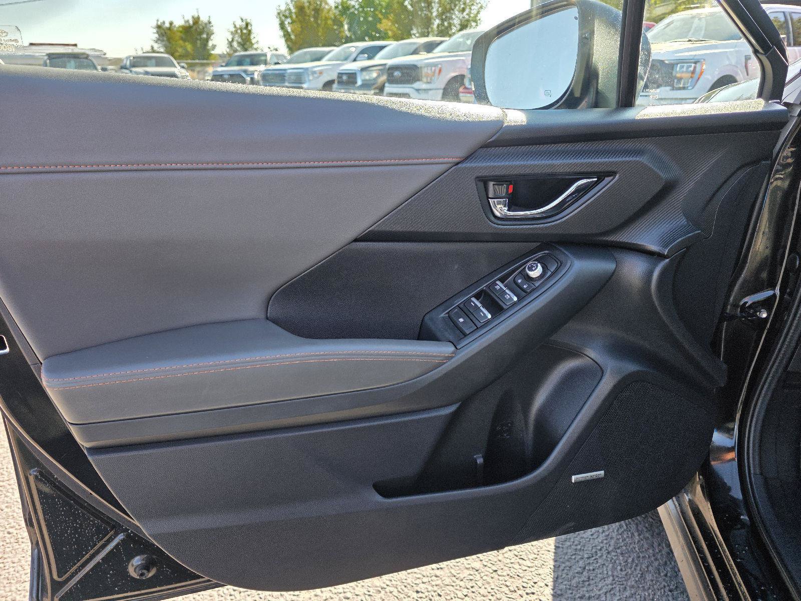 Used 2024 Subaru Crosstrek 2.5i Limited AWD/4WD image 9
