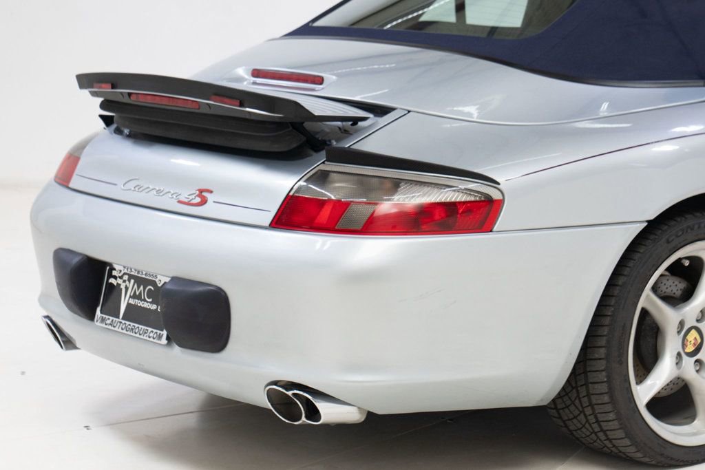Used 2003 Porsche 911 Carrera 4 image 18