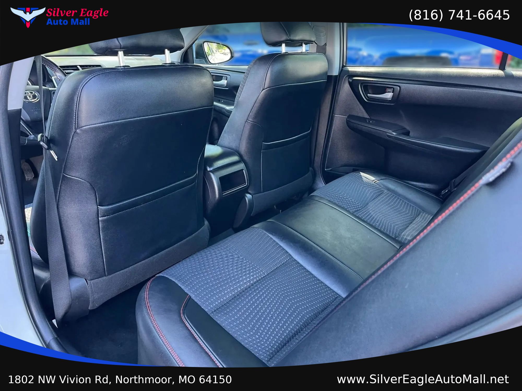 Used 2015 Toyota Camry SE FWD image 11