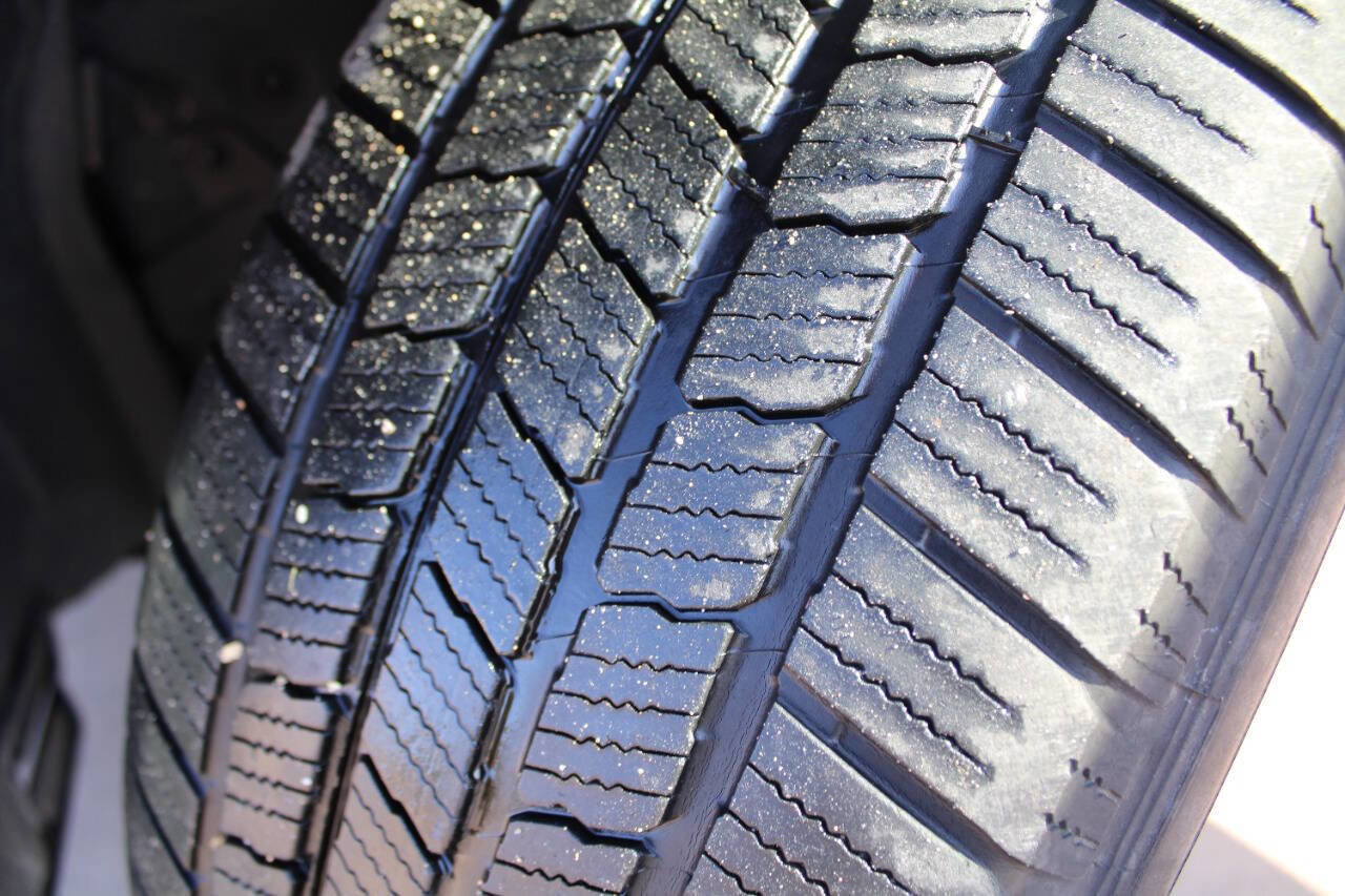 Used 2015 MAZDA CX-9 Touring w/ Touring Technology Package image 18