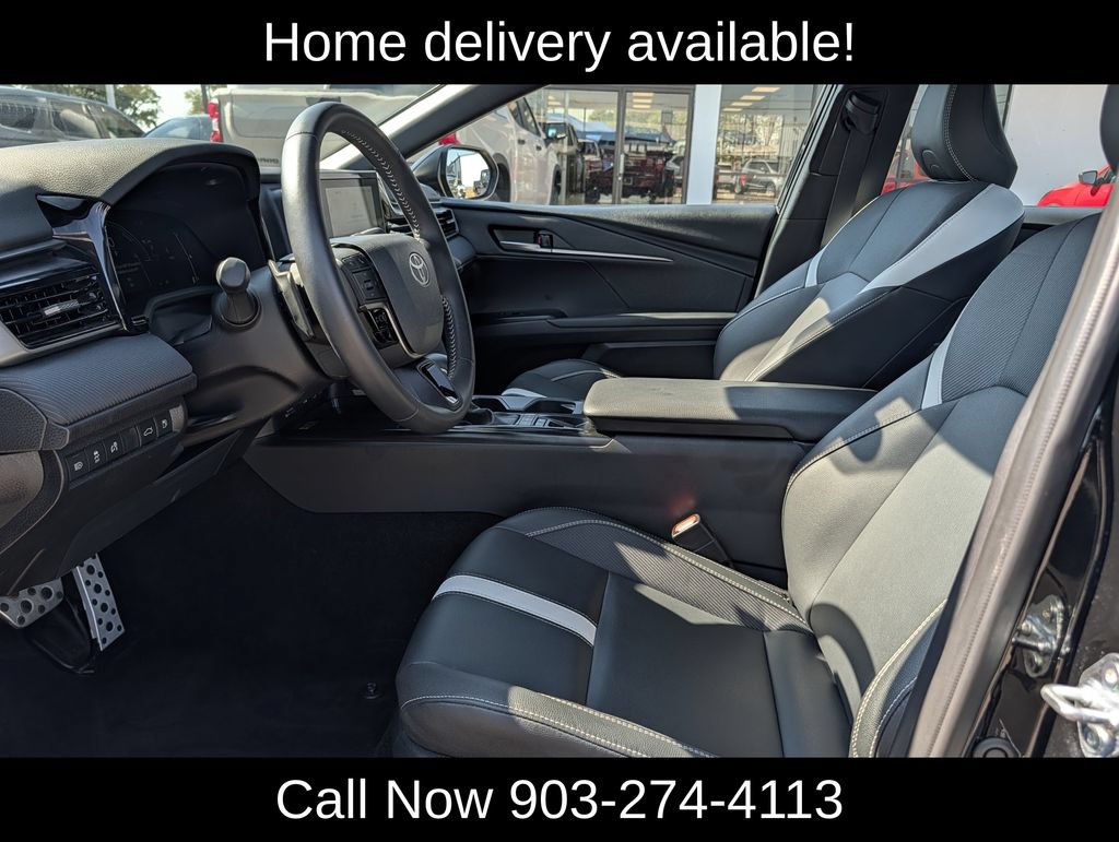 Used 2026 Toyota Camry SE FWD image 26