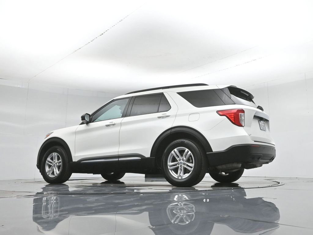 Used 2023 Ford Explorer XLT RWD image 53