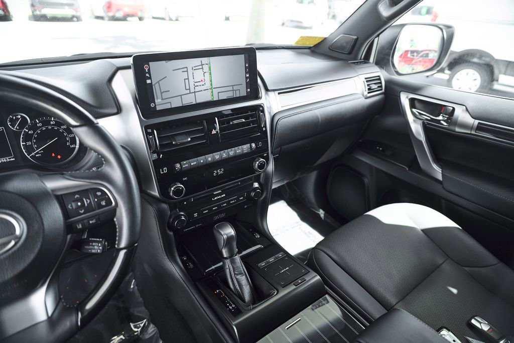 Used 2023 Lexus GX 460 Premium w/ Premium Plus Package AWD/4WD image 27