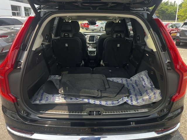 Used 2024 Volvo XC90 B6 Ultimate image 12