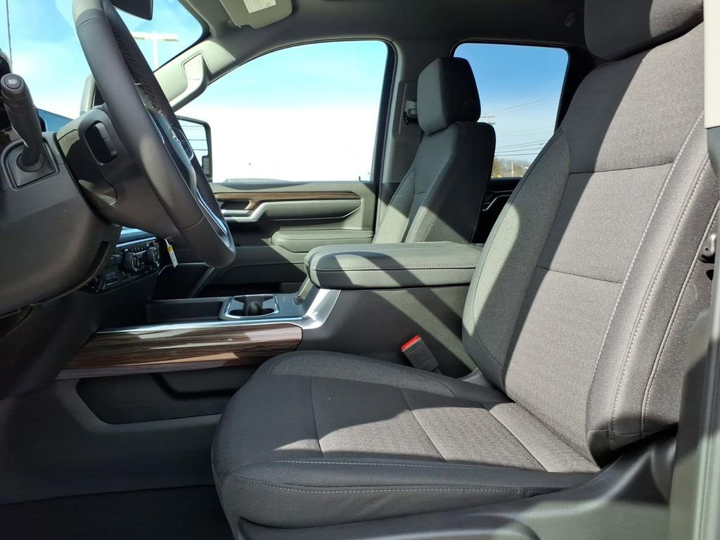 New 2026 Chevrolet Silverado 2500 LT image 13