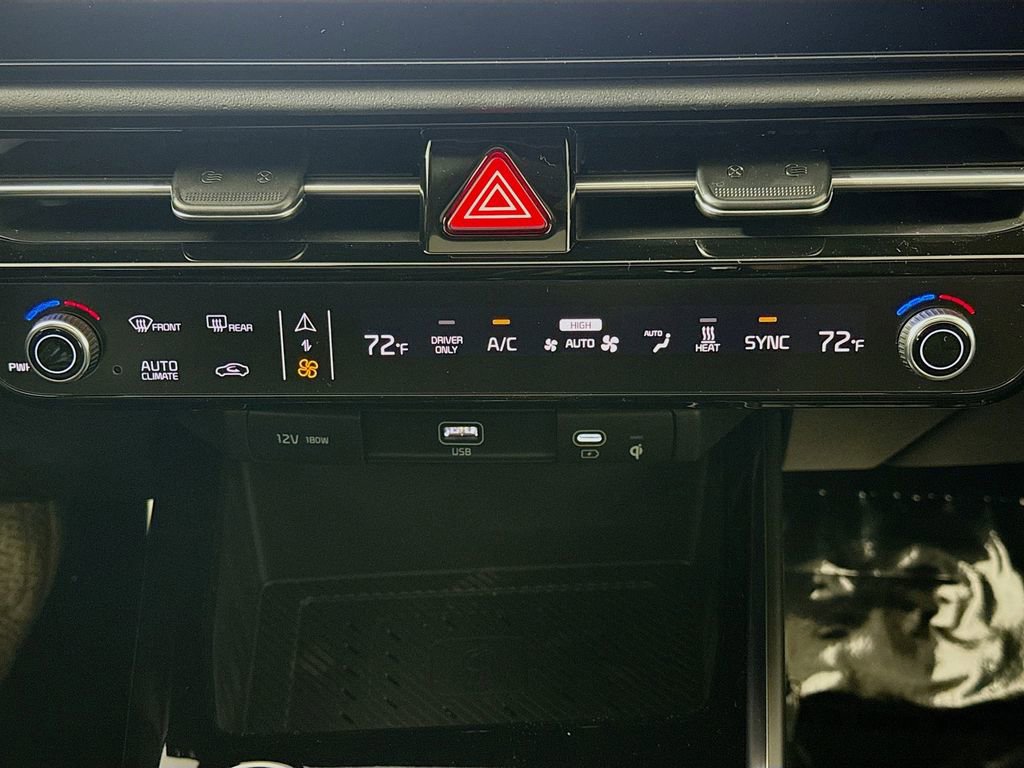 New 2026 Kia Niro Wave FWD image 18
