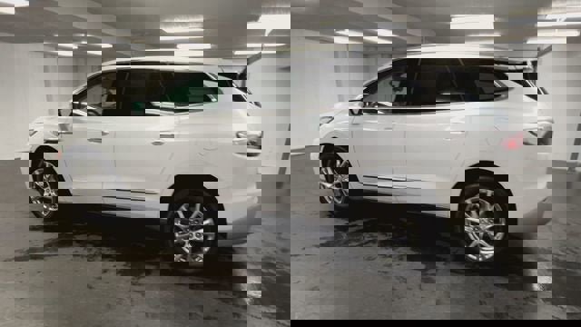 Certified 2024 Buick Enclave Premium w/ Experience Buick Package AWD/4WD image 6