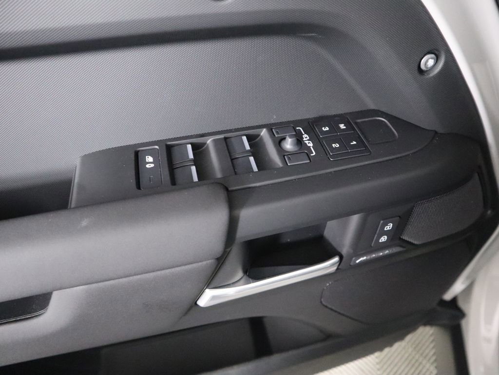 New 2026 Land Rover Defender 110 S image 25