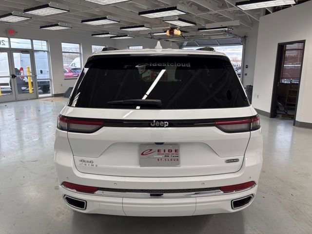 Used 2023 Jeep Grand Cherokee Overland image 8