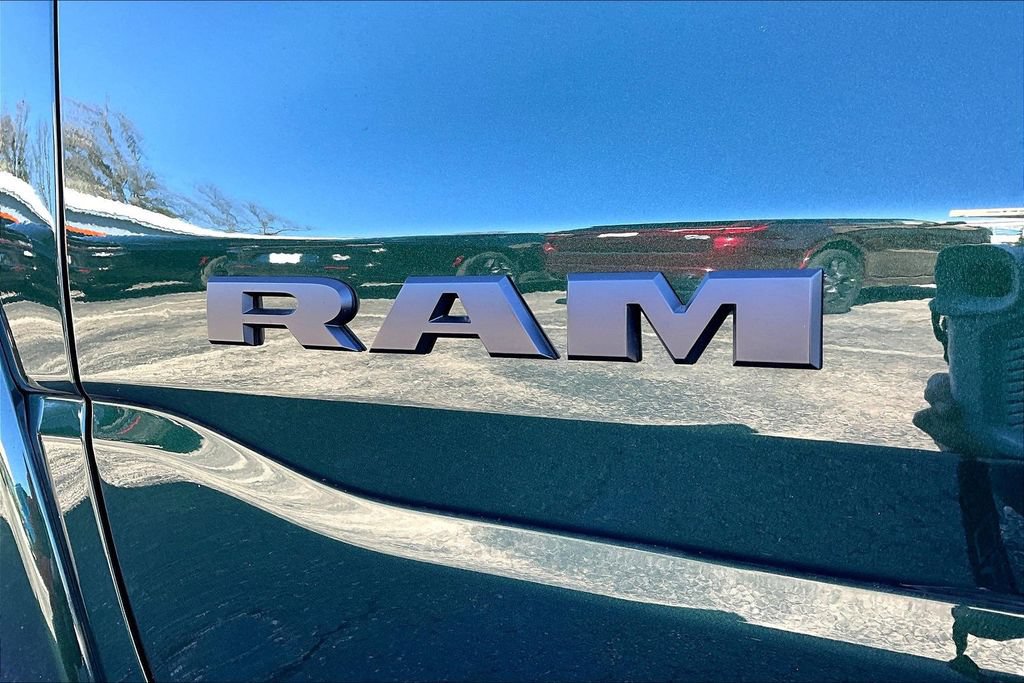 New 2026 RAM 1500 Big Horn w/ Night Edition AWD/4WD image 9