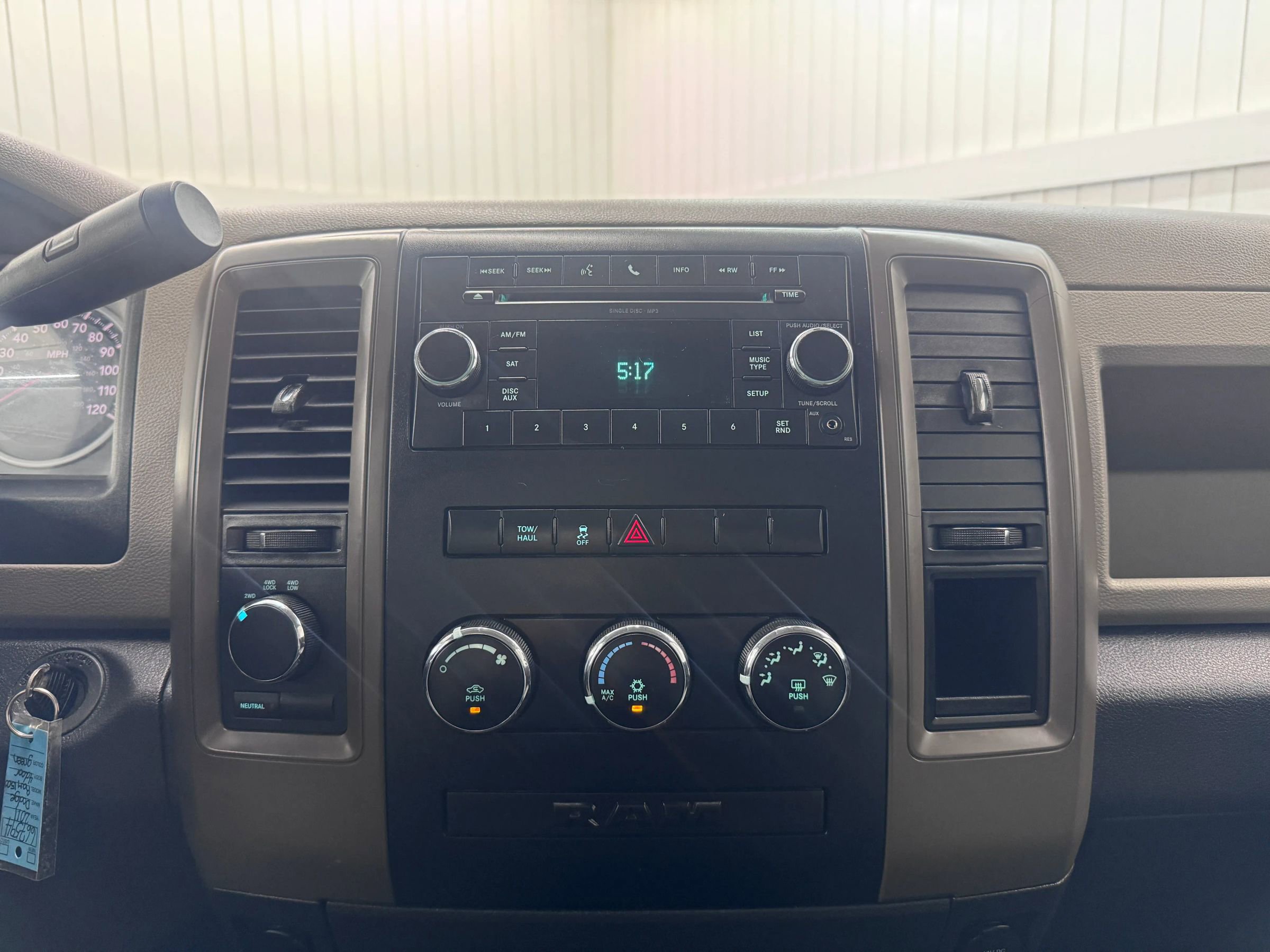 Used 2011 RAM 1500 ST w/ ST Popular Equipment Group AWD/4WD image 18