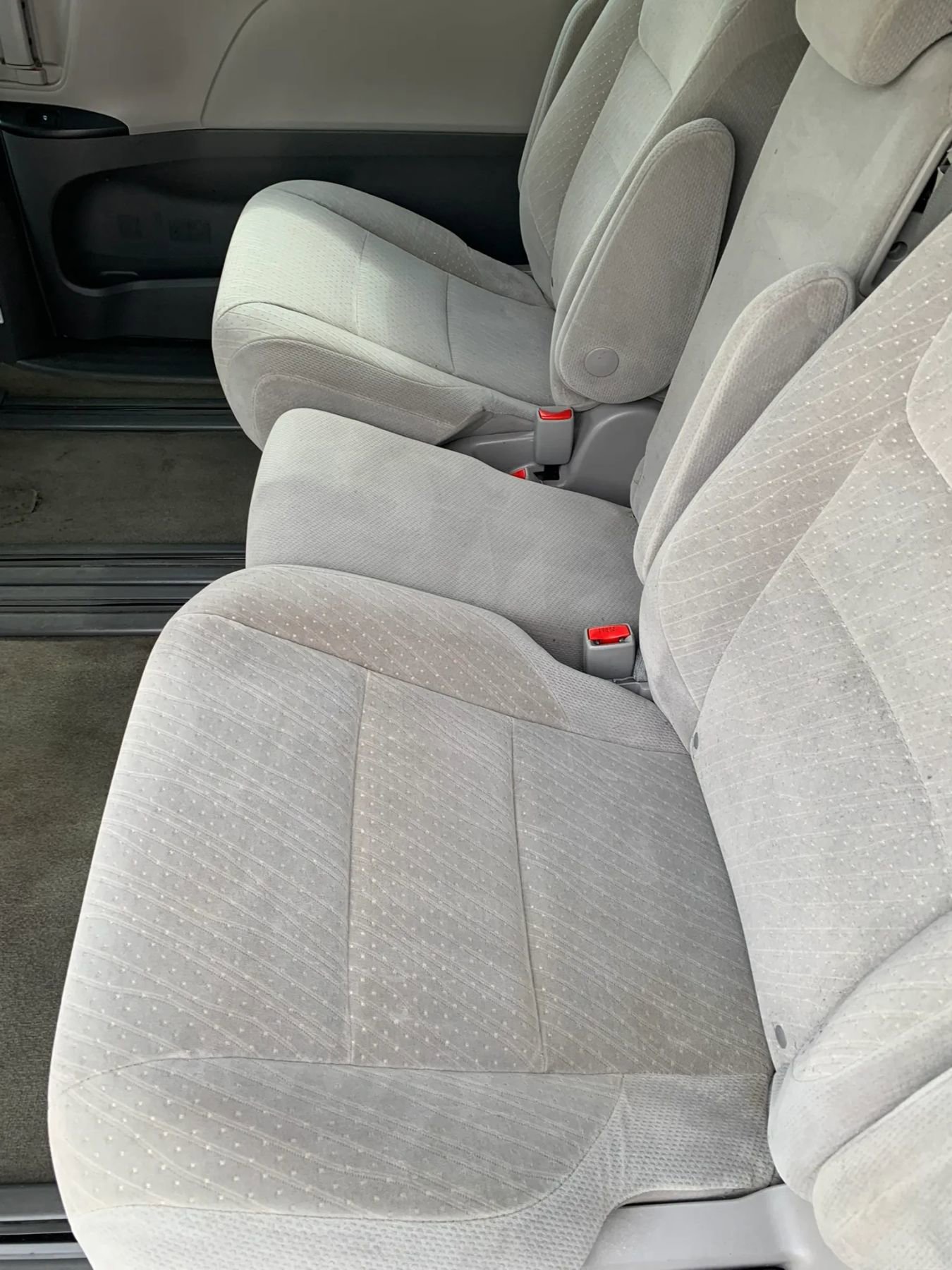 Used 2019 Toyota Sienna LE FWD image 20