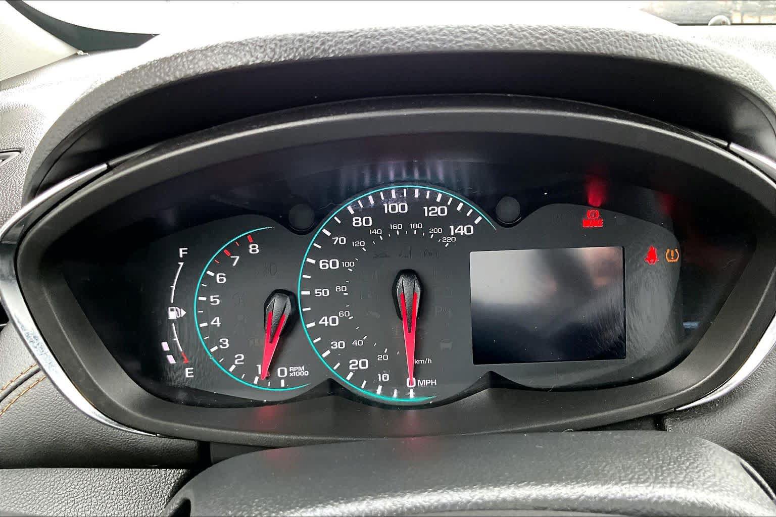 Used 2019 Chevrolet Trax LT w/ LT Convenience Package FWD image 25