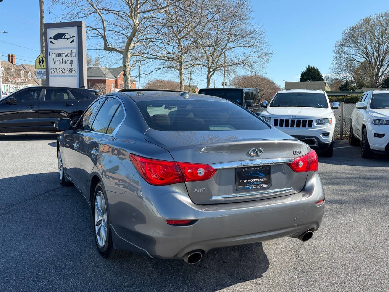 Used 2014 INFINITI Q50 Premium w/ Navigation Package AWD/4WD image 12