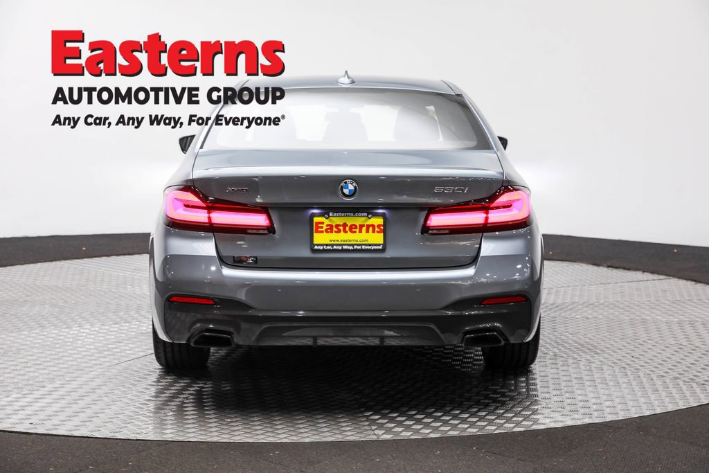 Used 2022 BMW 530i xDrive w/ M Sport Package image 6