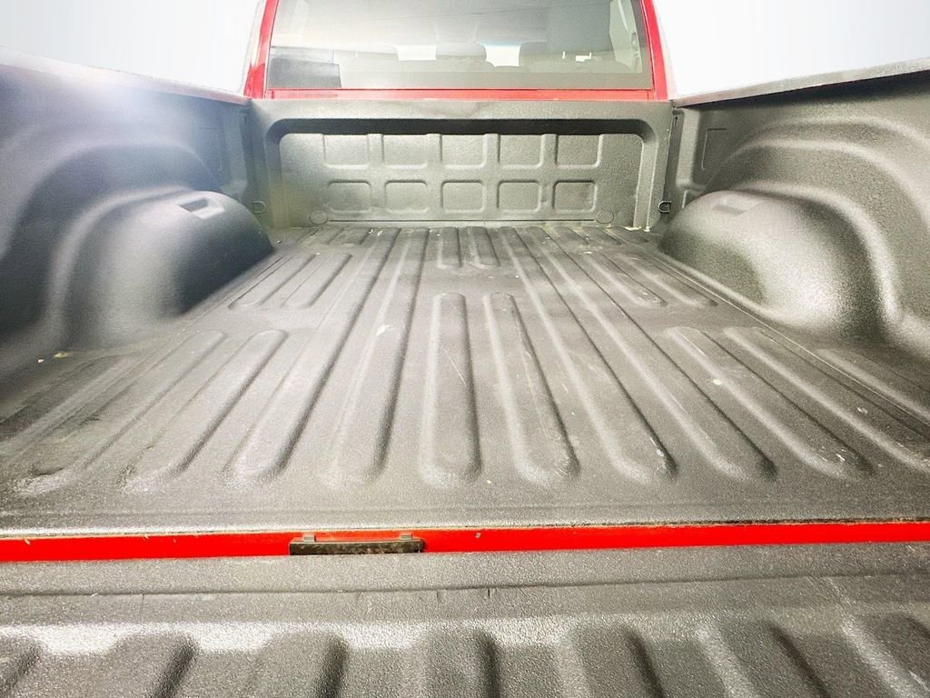 Used 2017 RAM 1500 Express w/ Express Value Package AWD/4WD image 24