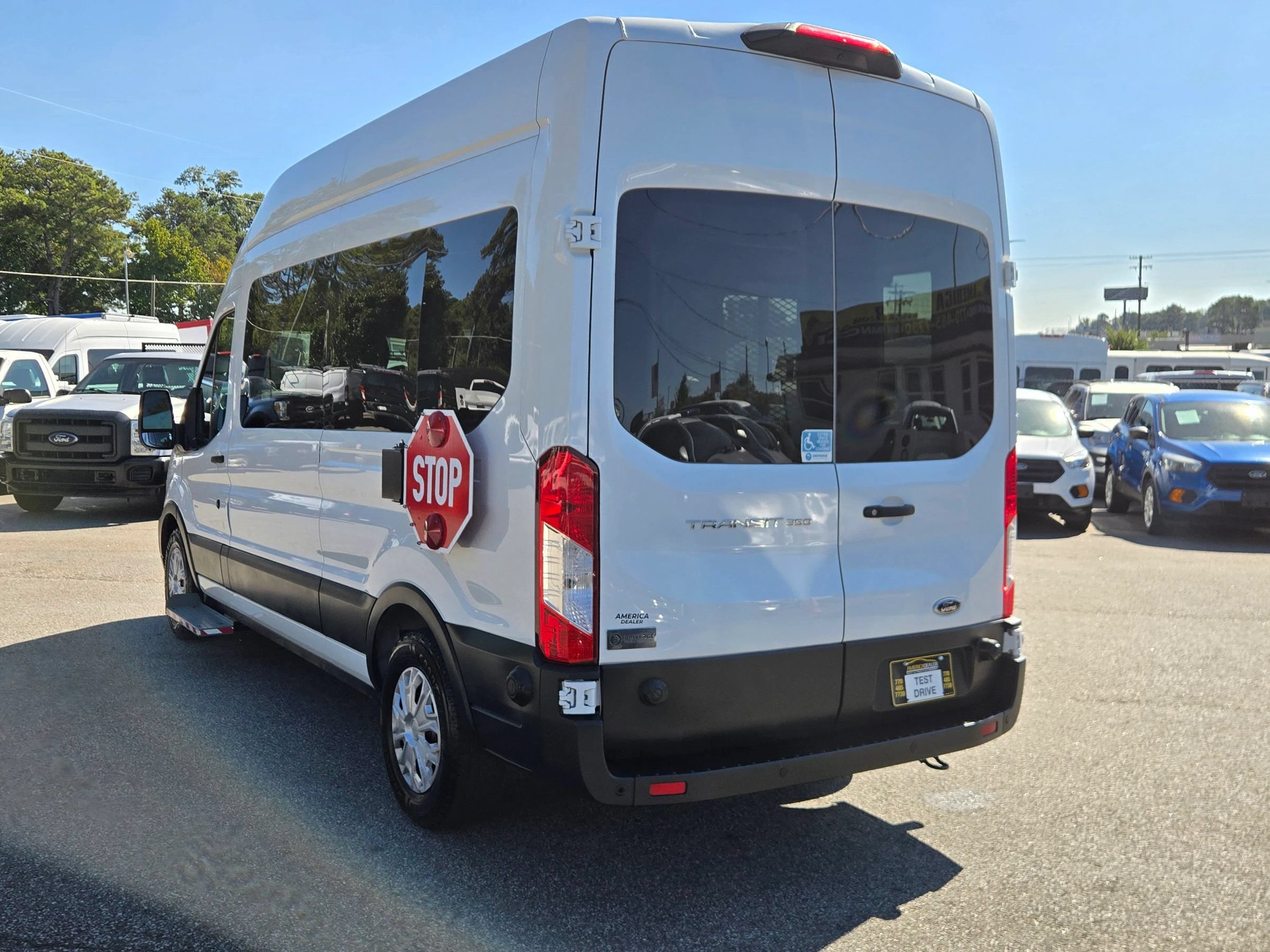 Used 2020 Ford Transit 350 XL RWD image 17