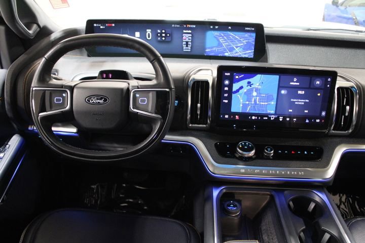Used 2025 Ford Expedition Tremor image 33