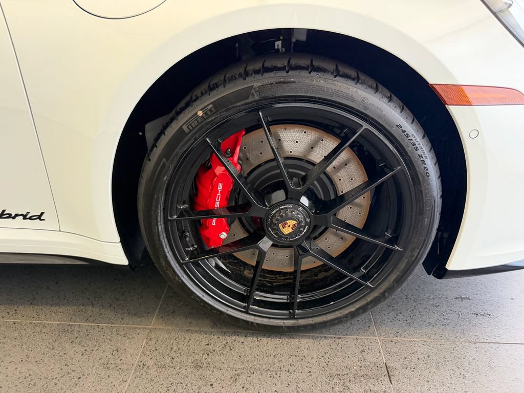 New 2026 Porsche 911 Carrera 4 GTS AWD/4WD image 13